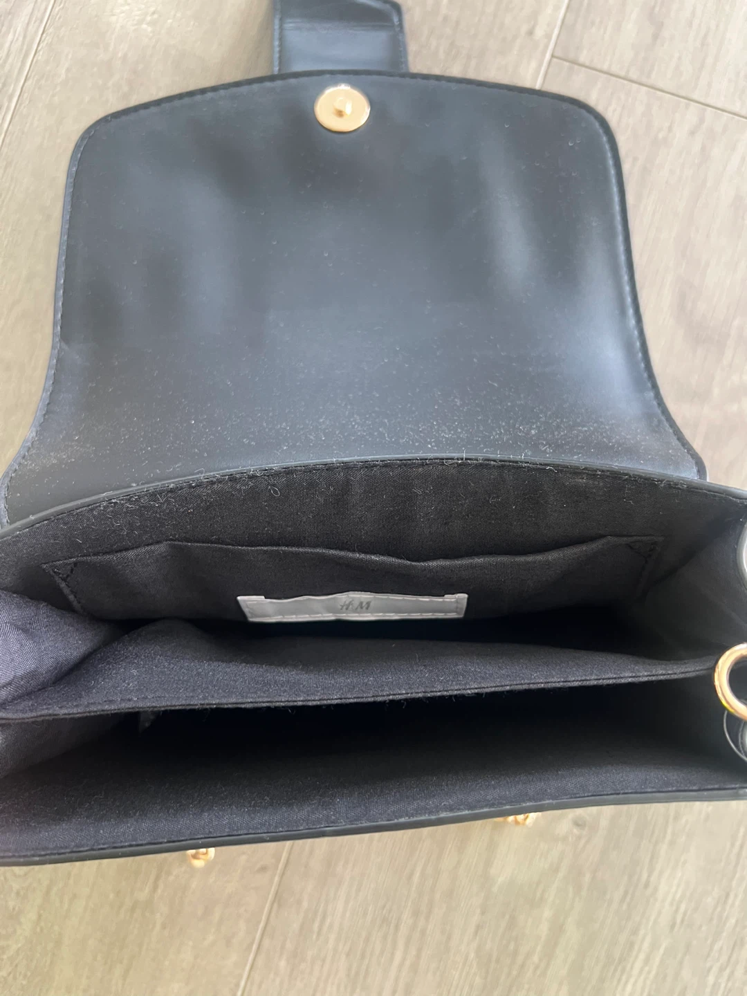 Black crossbody bag with "LOVE" by H&M Europe - photo 4