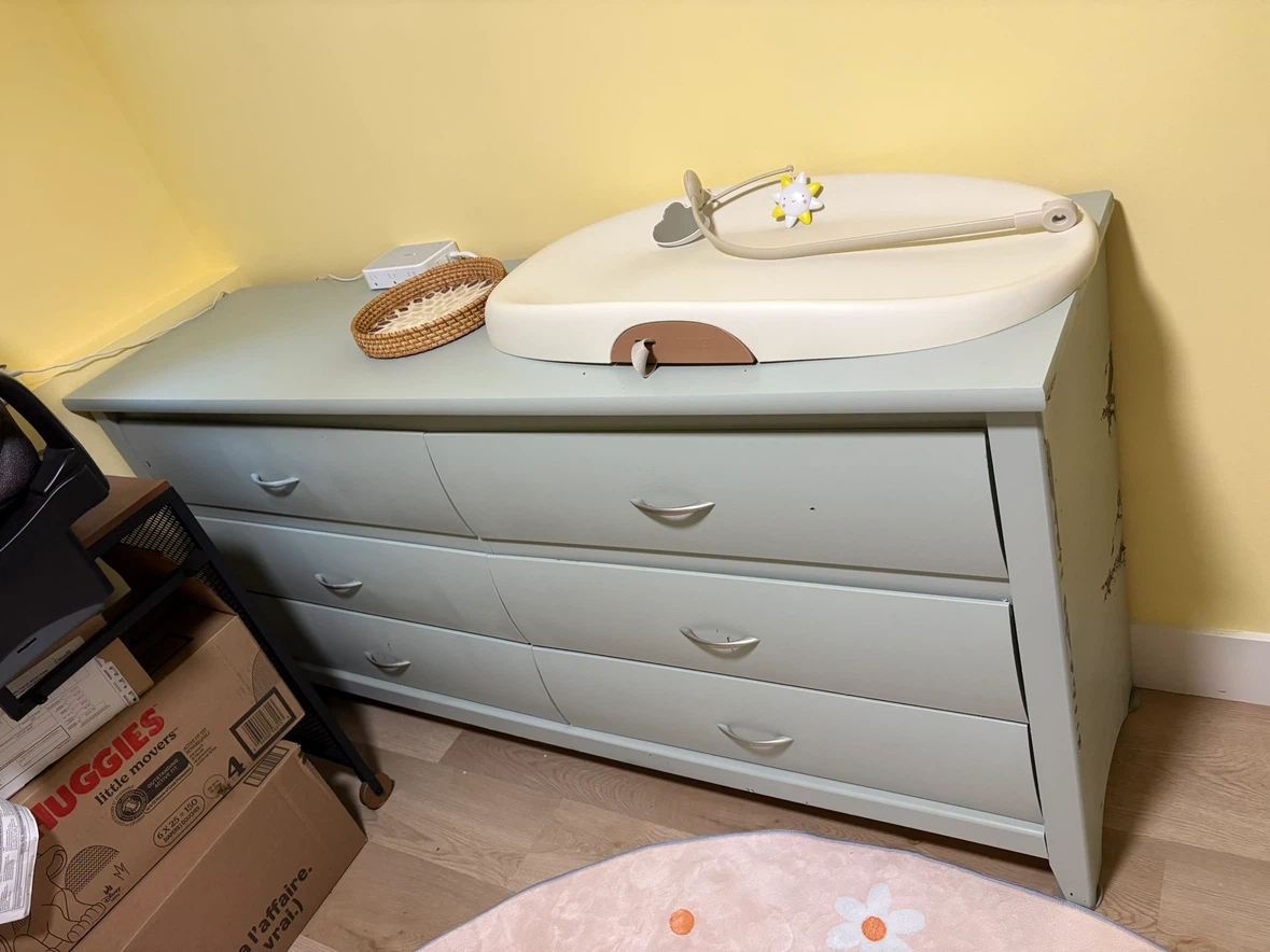 Dresser with 6 Drawers