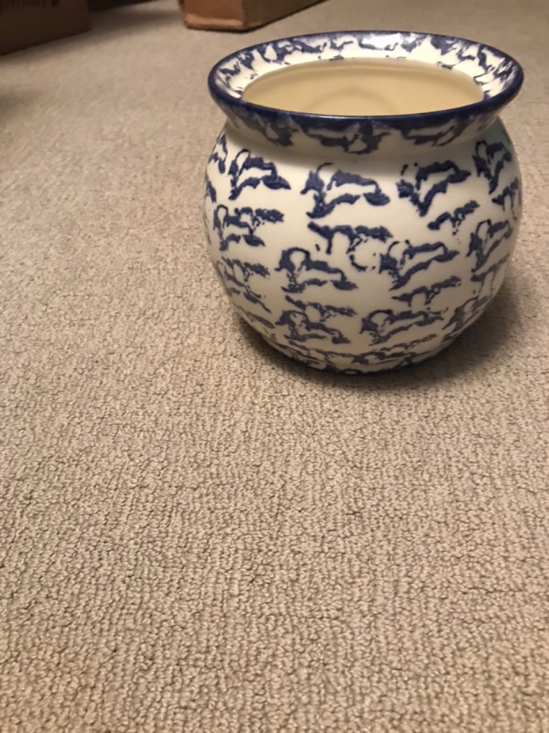 Blue and White Ceramic Pot with Heart Detail - photo 2