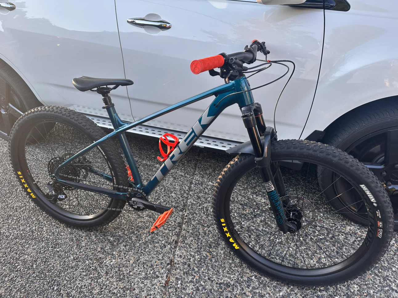 Trek Roscoe 8 - Size L