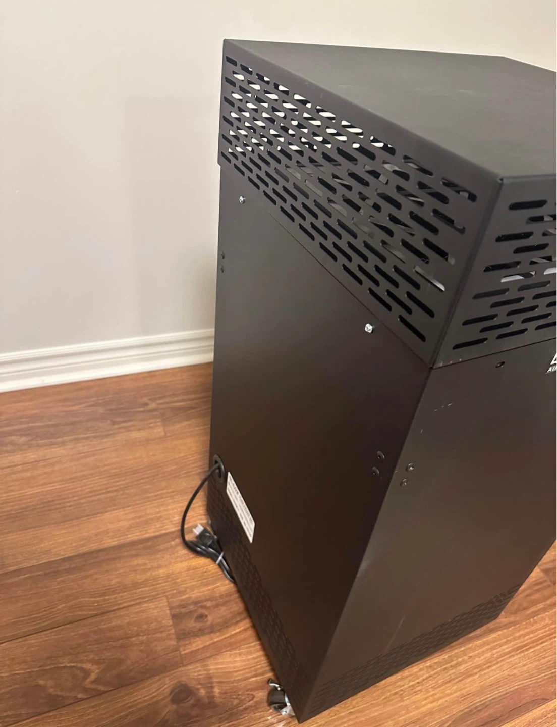 Blade Air HCFC-1 HEPA Air Purifier - photo 4
