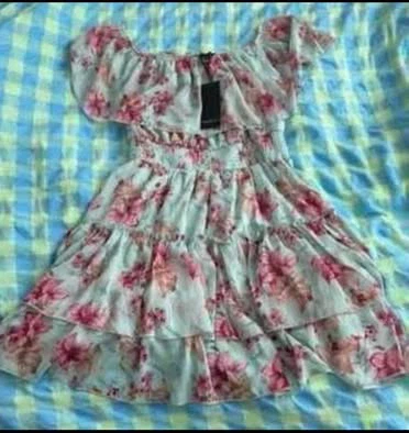 Forever 21 summer dress (New) (Small)