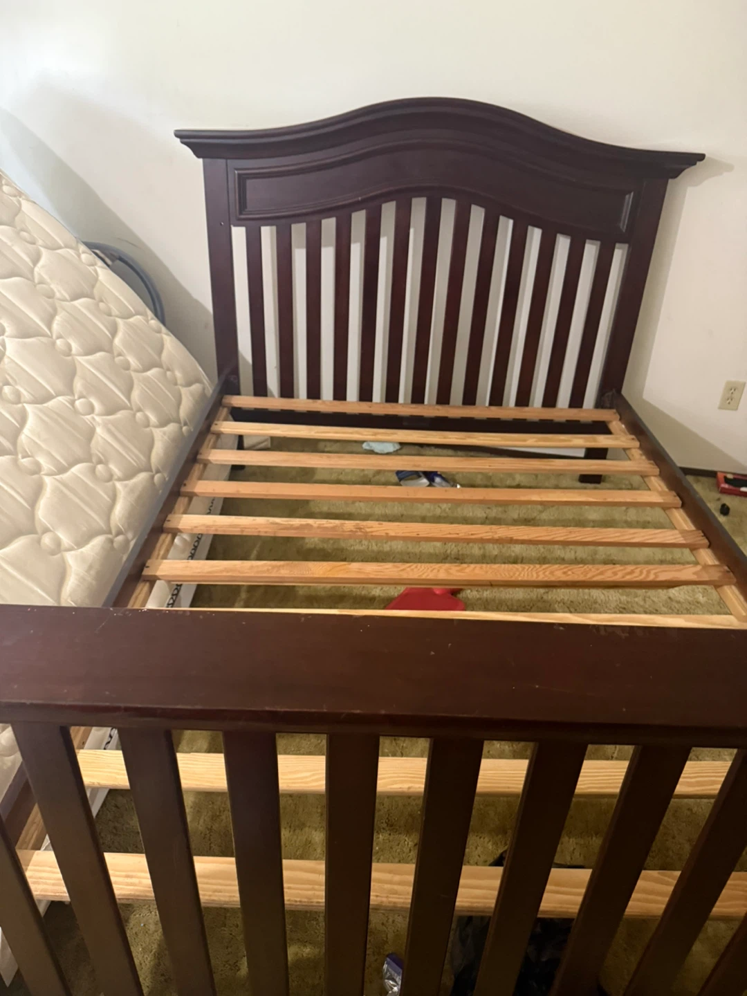 Queen bed frame wooden crib - photo 2
