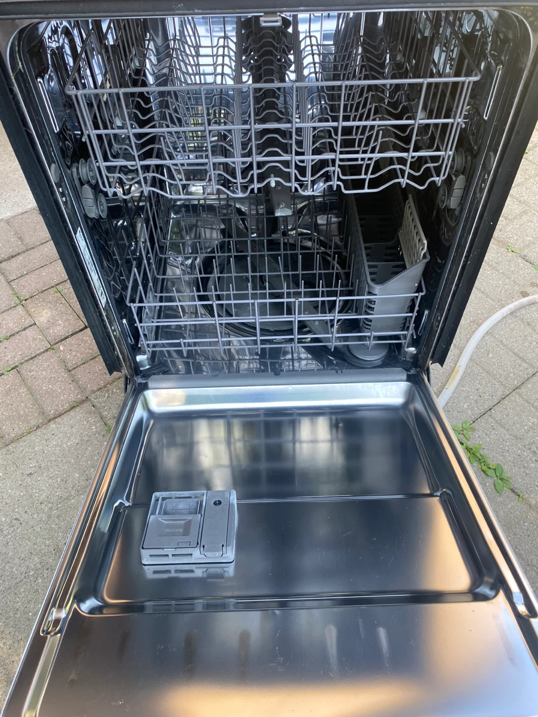 Whirlpool dishwasher, delivery - photo 5