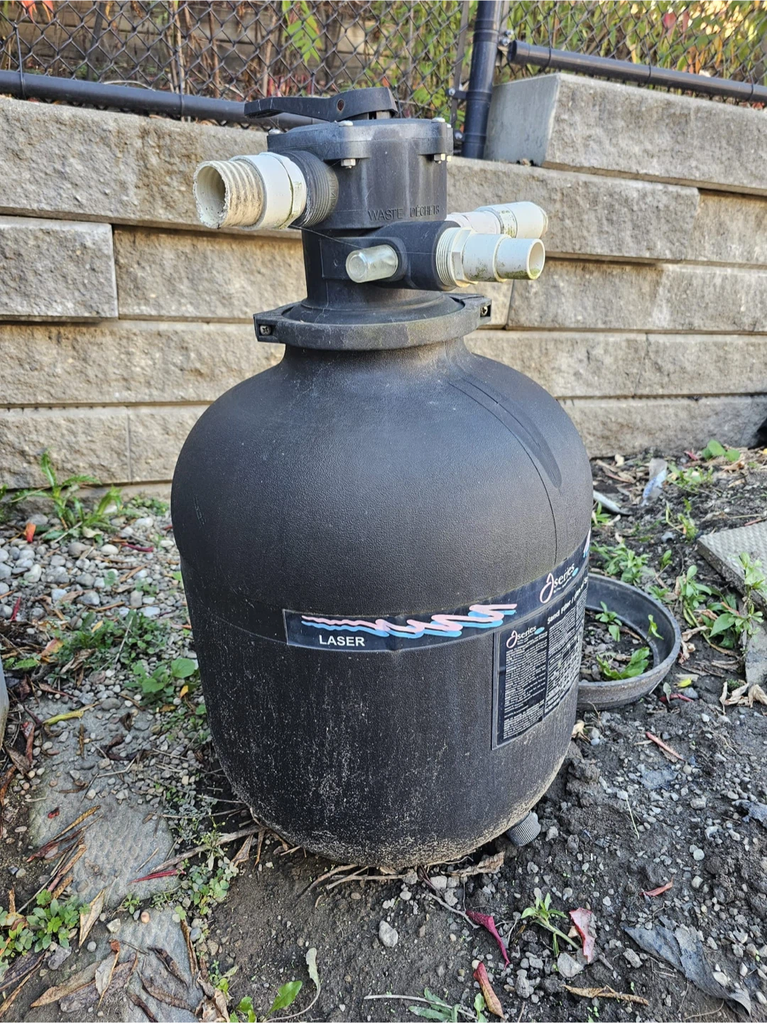 Pool filter and water pump - photo 2