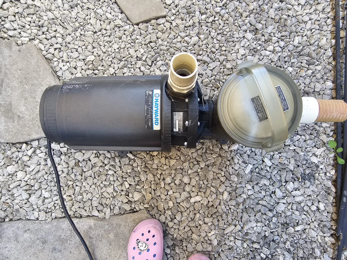 Pool filter and water pump - photo 3