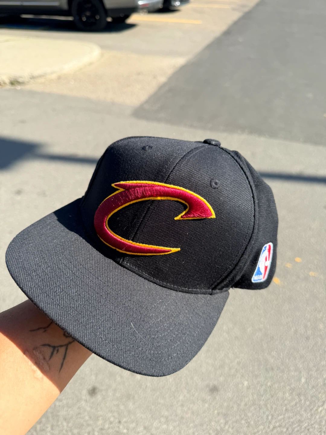 Mitchell & Ness Cleveland Cavaliers Snapback Hat - photo 2