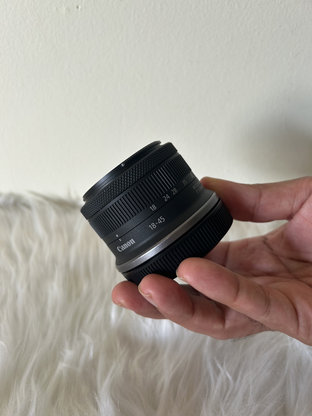 Canon RF-S 18-45mm F4.5-6.3 IS STM Lens – Excellent Condition - photo 2