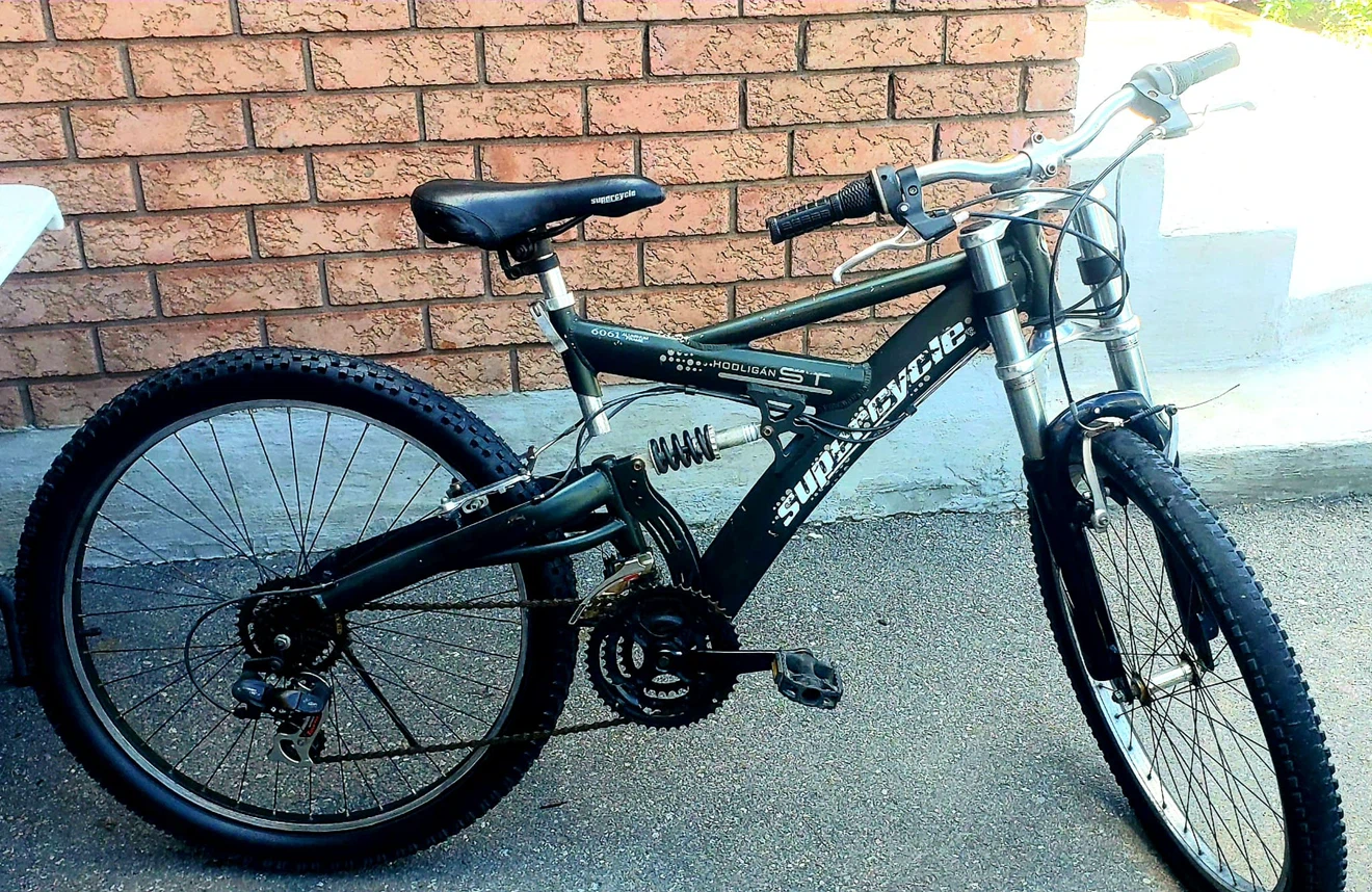 Supercycle Hooligan ST Mountain Bike