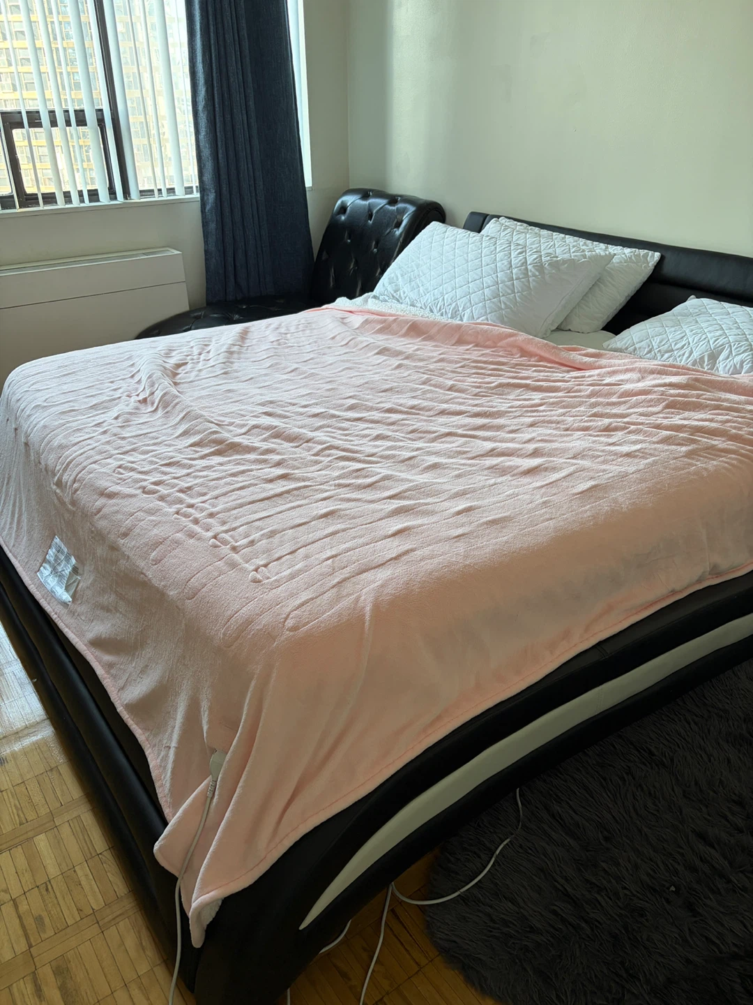 King Size Black Faux Leather Bed Frame with mattress - photo 2