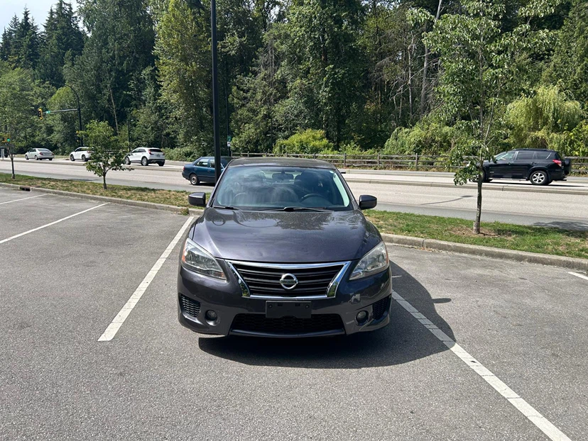 2013 Nissan Sentra SR - photo 2