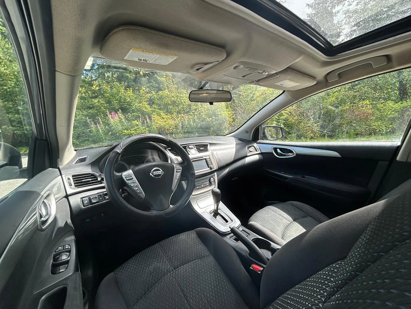 2013 Nissan Sentra SR - photo 4