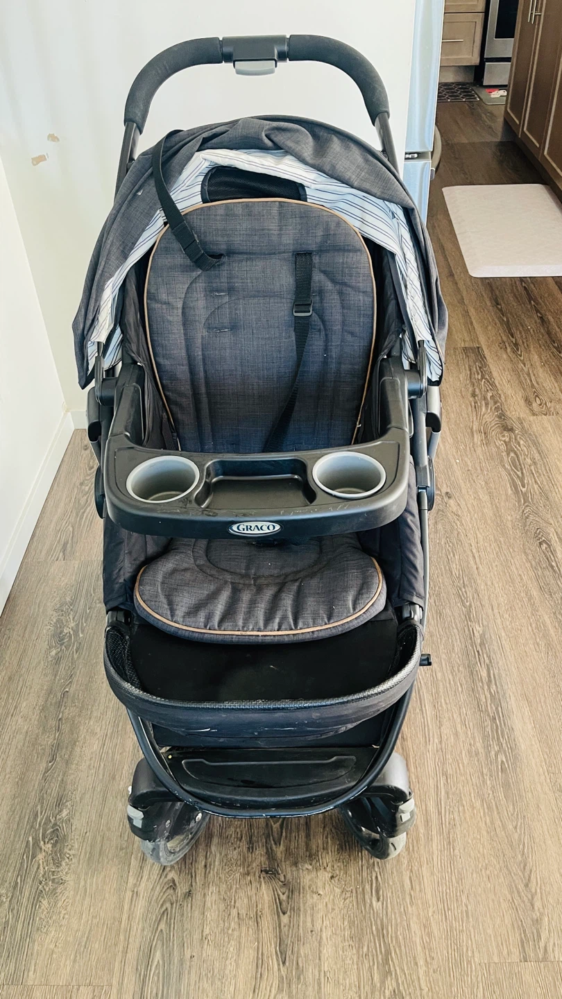 Graco Modes Travel System Stroller– Good Condition