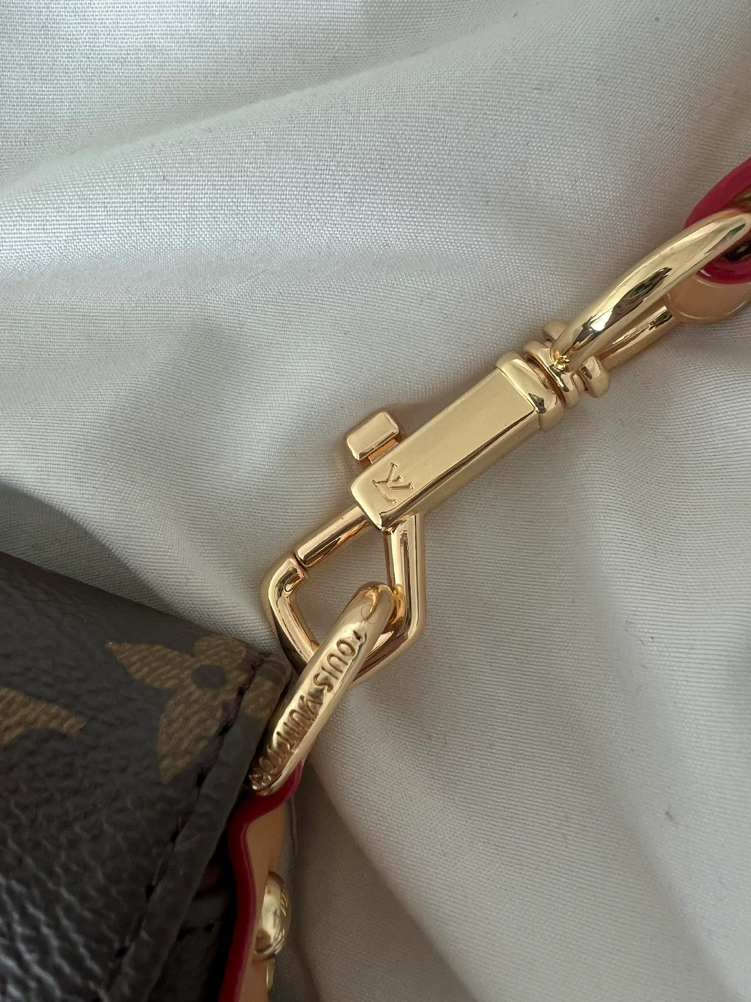 Louis Vuitton Monogram Pochette - photo 3