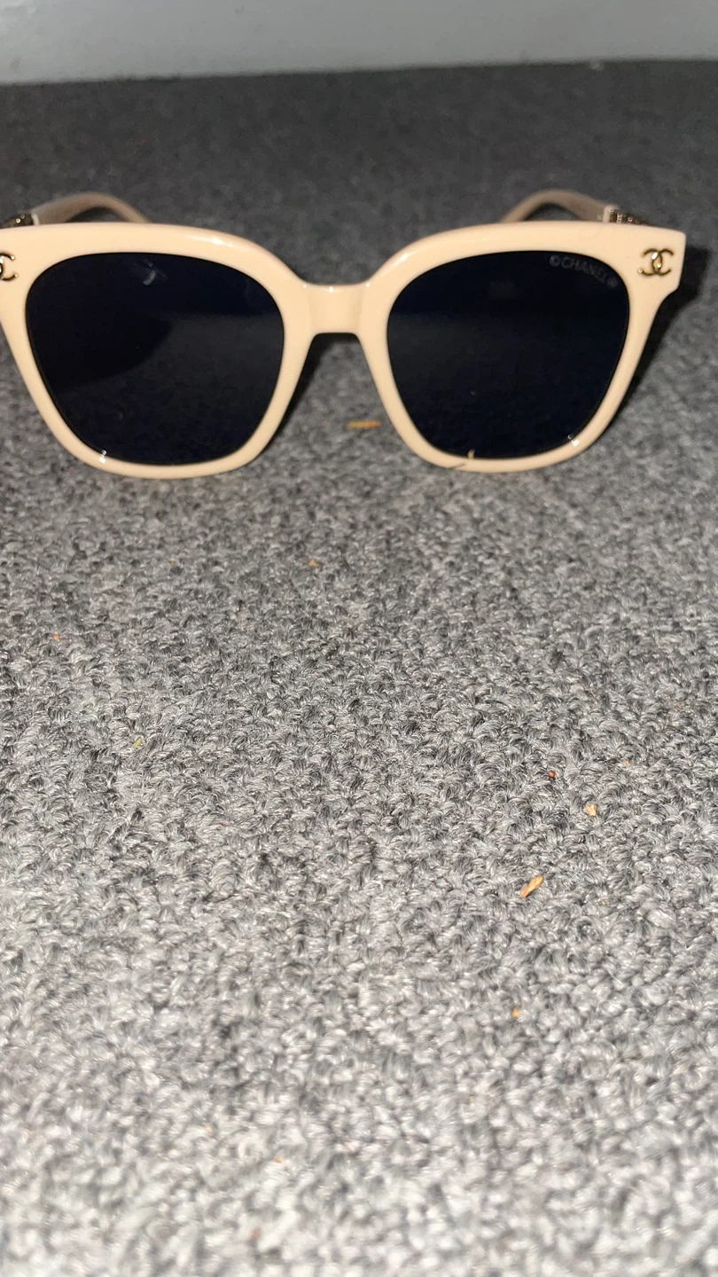 CHANEL Sunglasses - photo 2