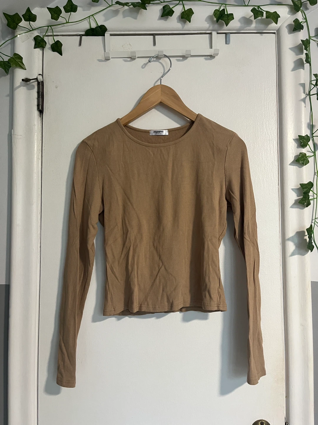 Ribbed long sleeve tops - women’s L