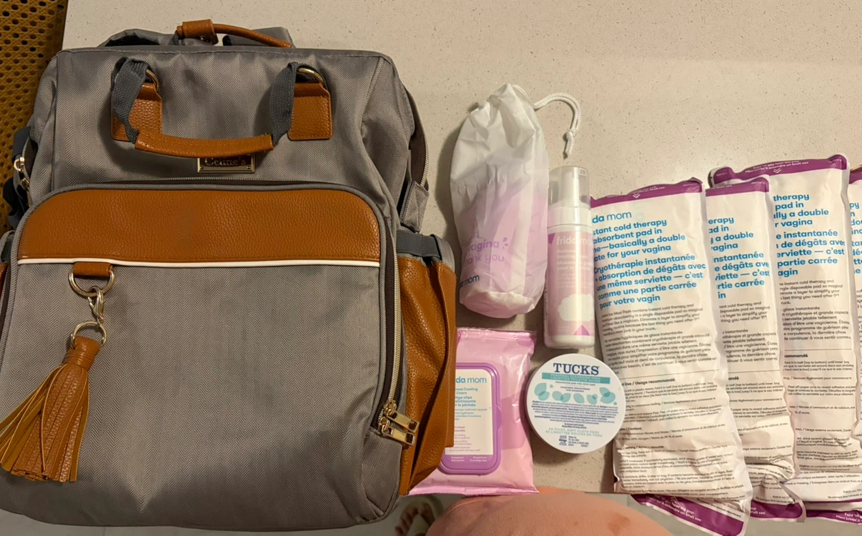 Frida Mom Postpartum Care Kit with Diaper Bag - photo 2