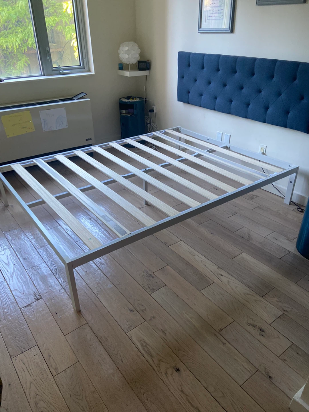 Queen Bed Frame Without Headboard-MUST GO