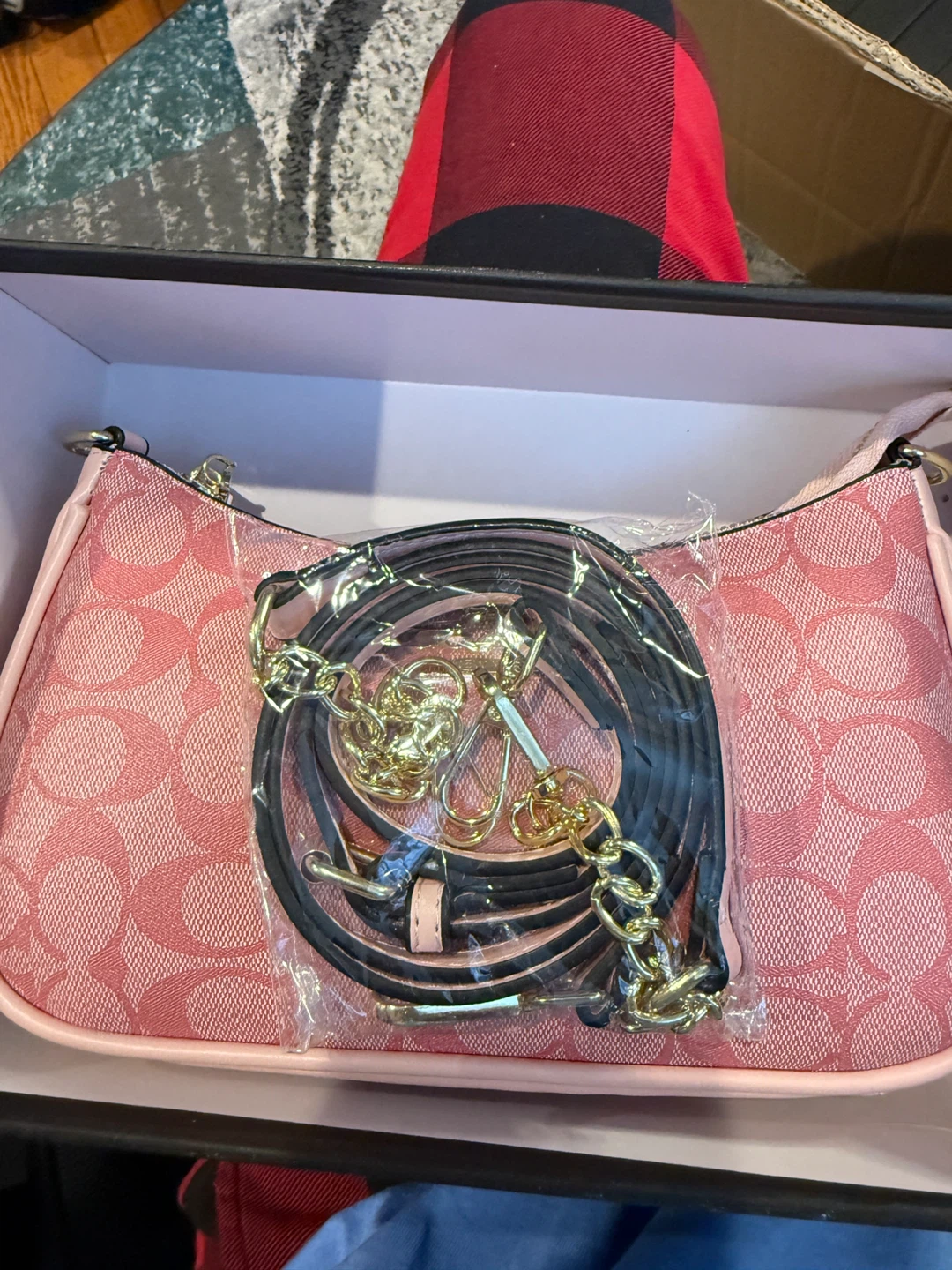 Coach Pink Signature Shoulder Bag - photo 3