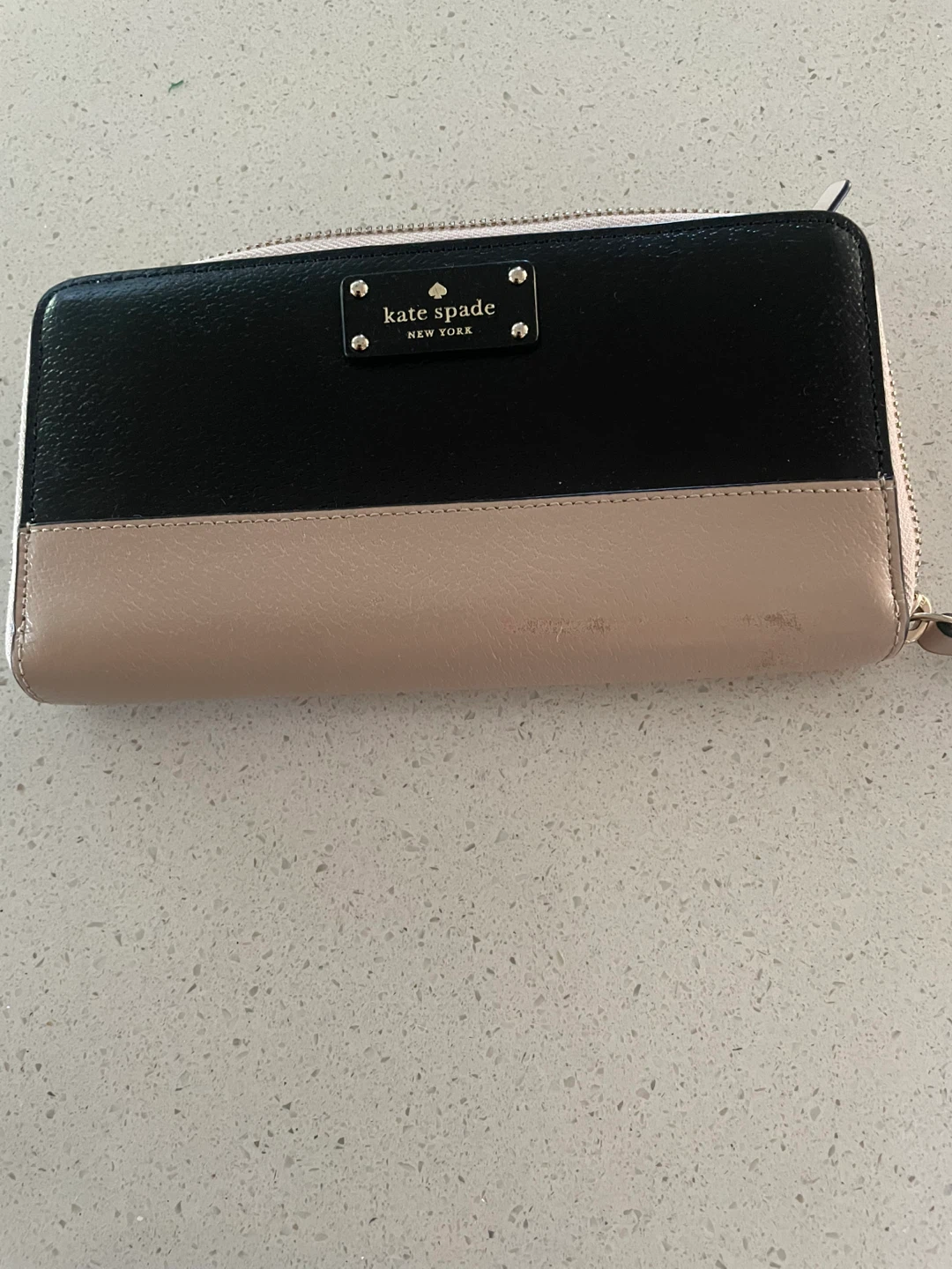 Kate Spade Zip Around Wallet