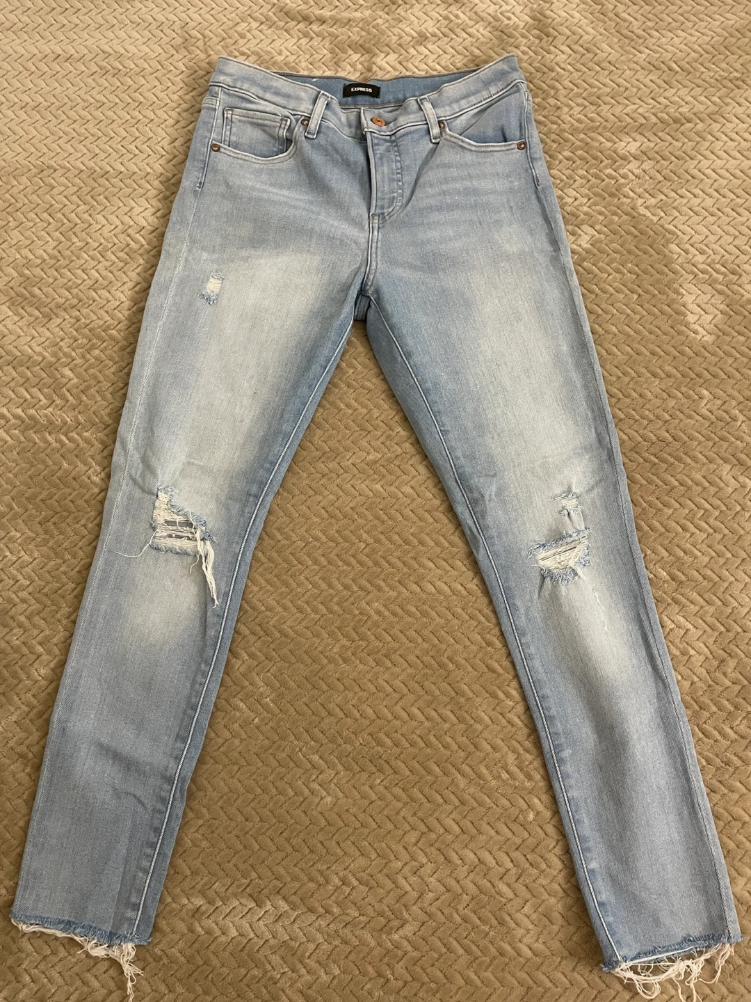 EXPRESS Skinny Mid Rise Jeans Size 8/R