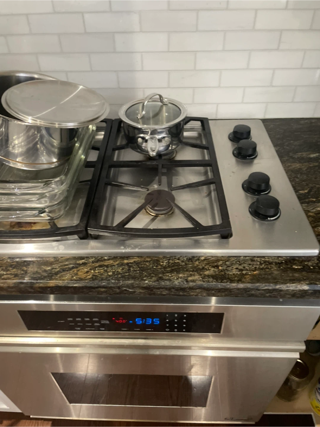 Dacor 30 inch Gas Rangetop and electric Oven. -AS IS - photo 4