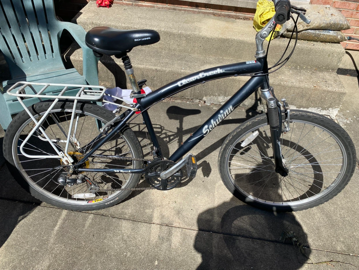 Schwinn Clear Creek 18-Speed Bicycle