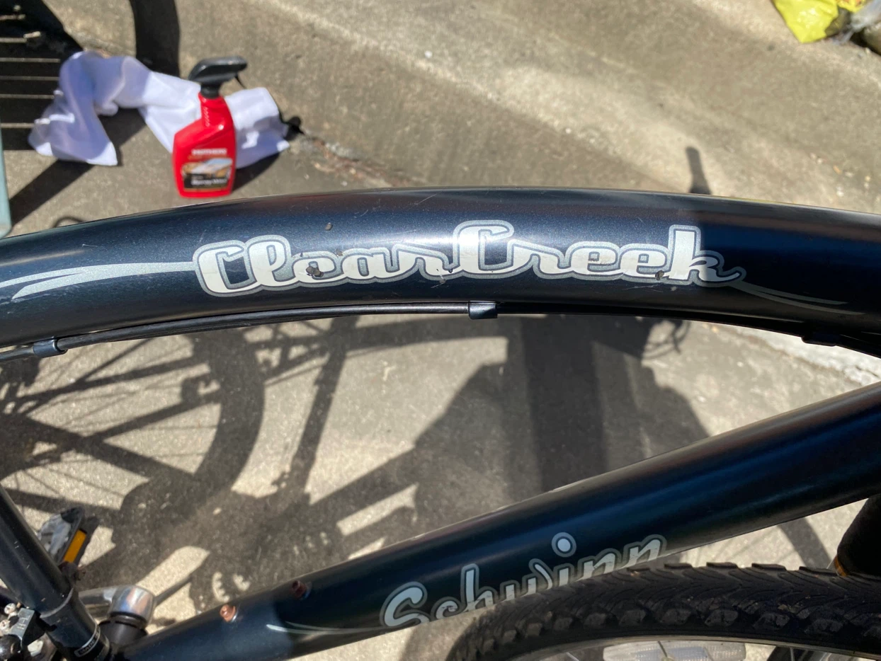 Schwinn Clear Creek 18-Speed Bicycle - photo 2