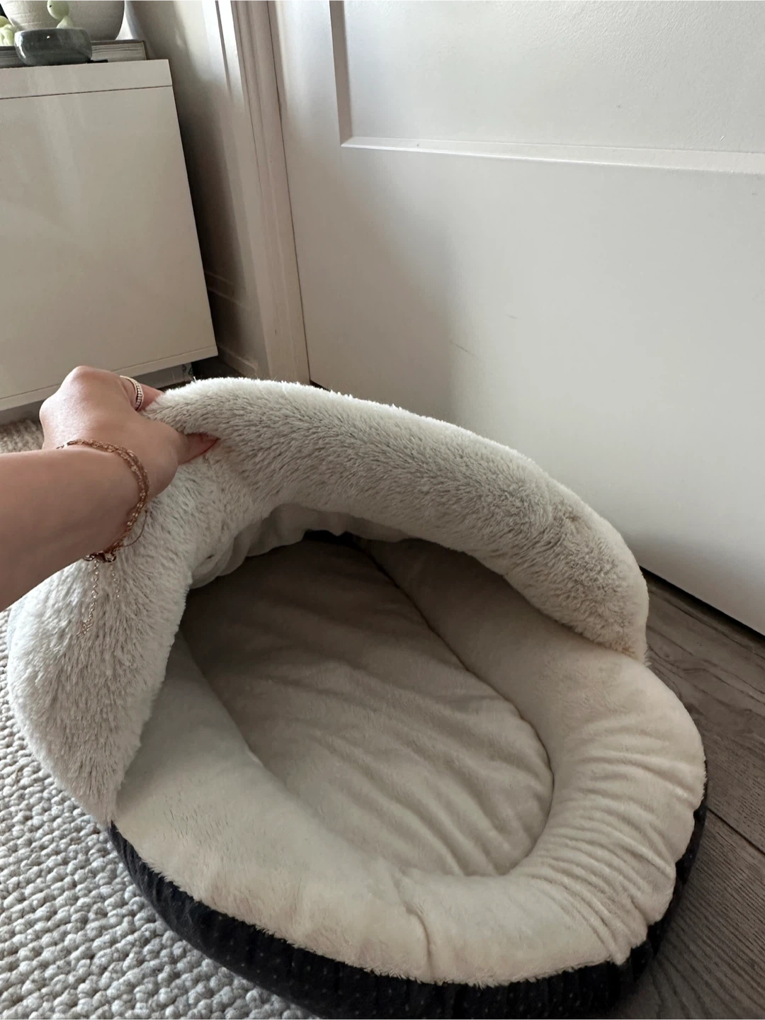Plush Pet Bed - photo 2