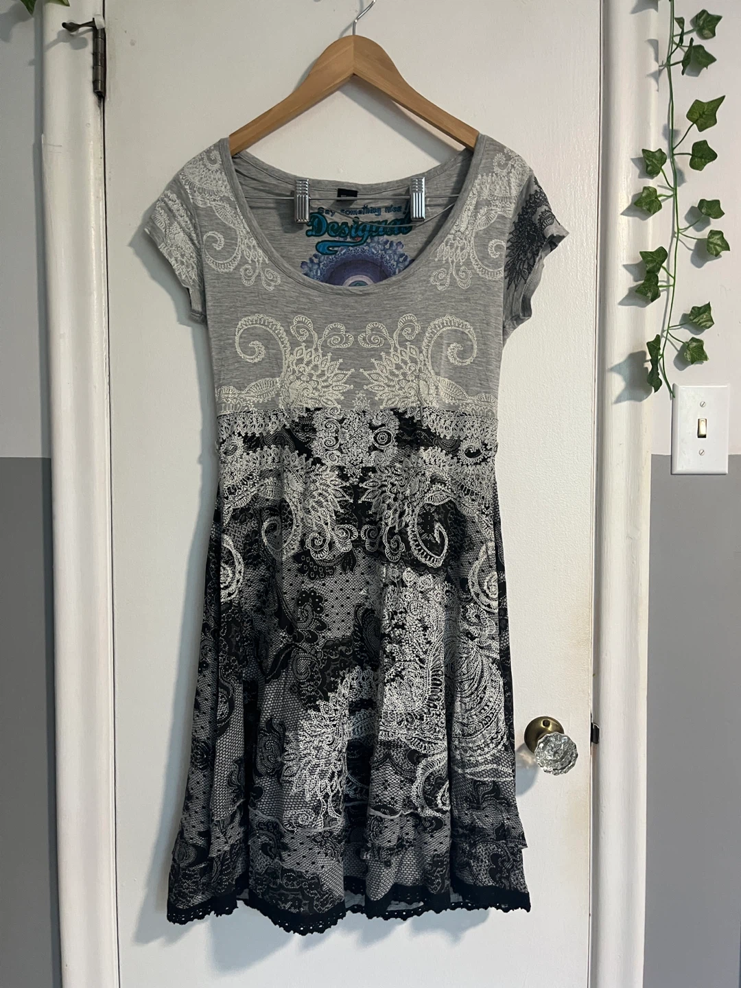 Grey Lace Print Dress - M/L