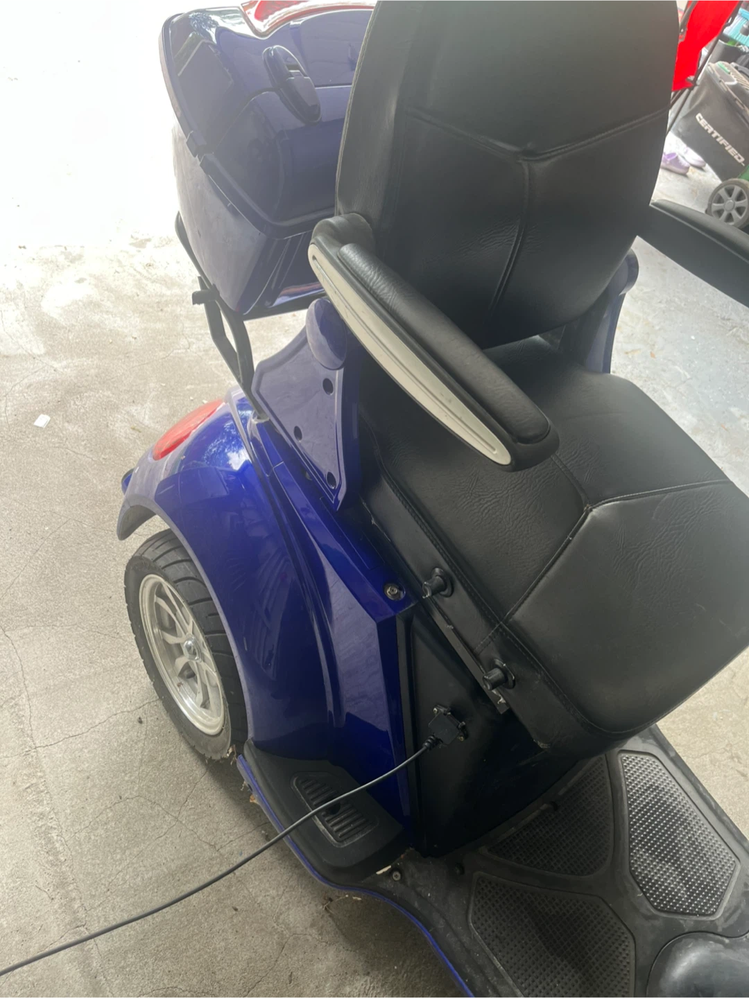 Blue 3-Wheel Mobility Scooter - photo 3