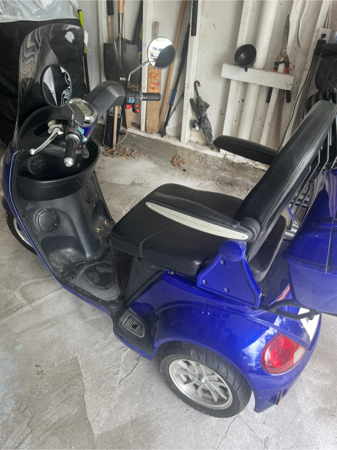 Blue 3-Wheel Mobility Scooter - photo 5