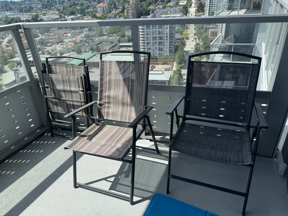 Move out sale- Folding patio chairs