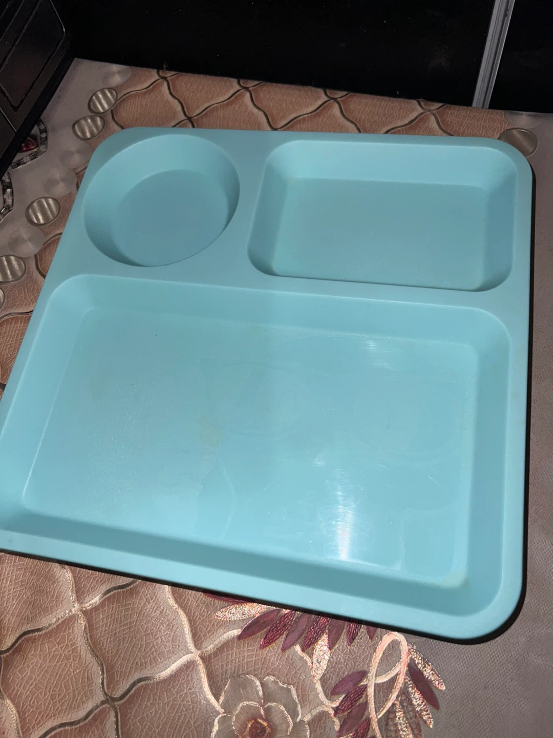Plastic Divided Toddler Tray with Cup Holder - photo 2