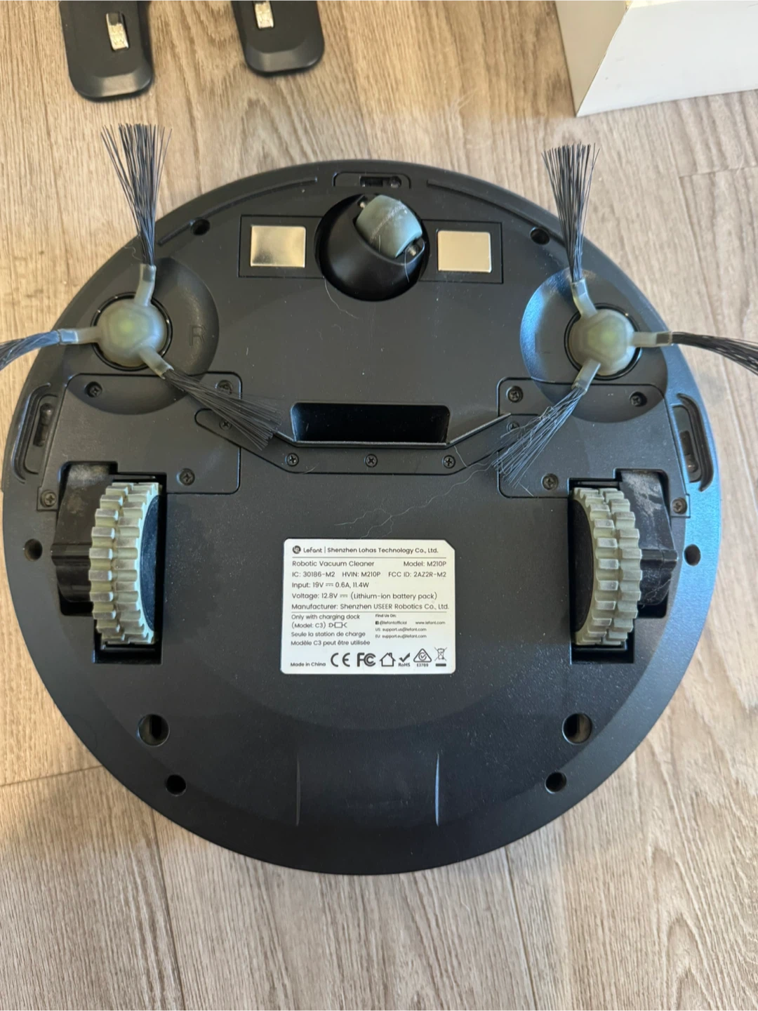 Move out sale- Robot Vacuum - photo 3