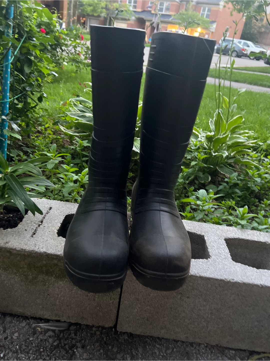 Acton Black Rubber Work Boots