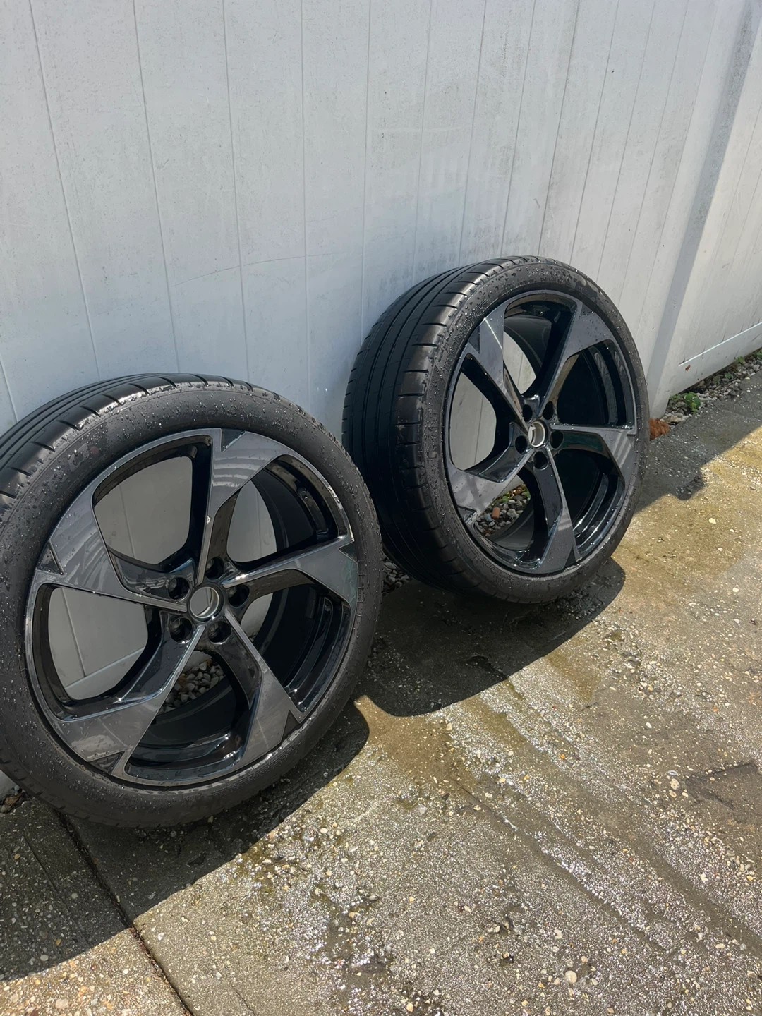 Set of 2 Black Alloy Wheels with Tires - photo 3
