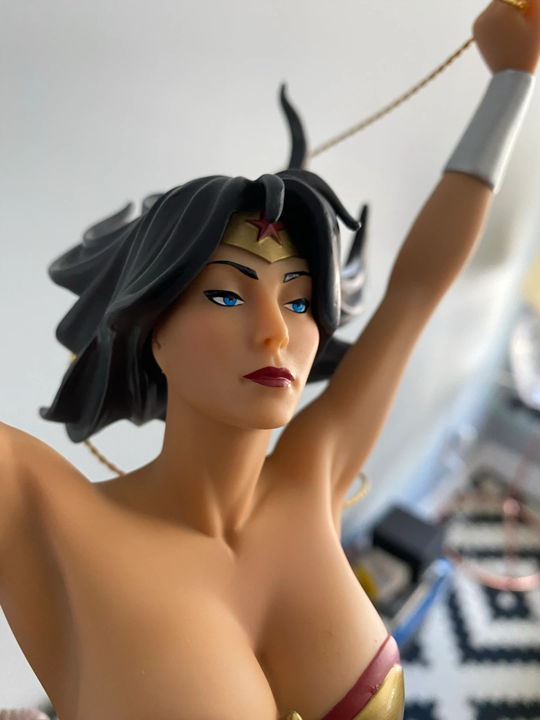DC Collectibles Wonder Woman Statue - photo 3