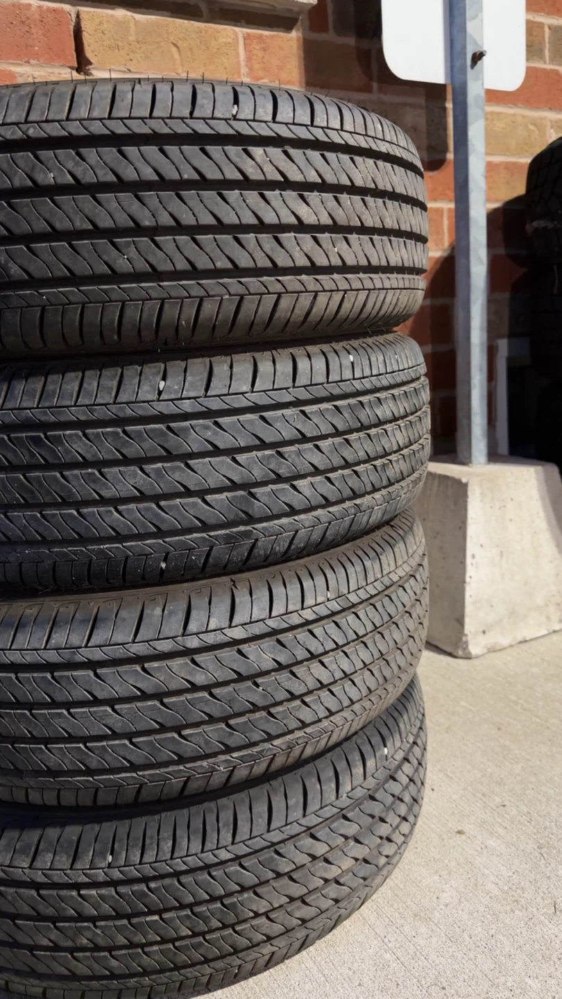 Tire 195/65R15 91S