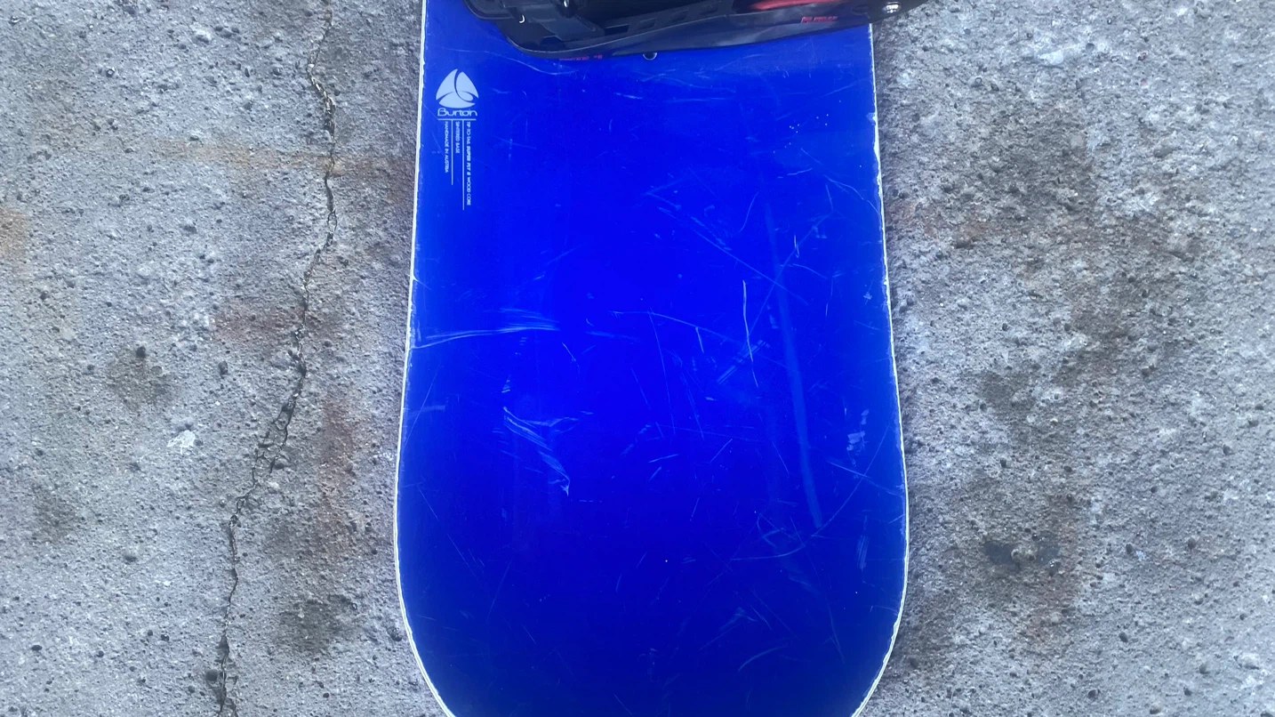 Burton Snowboard with Bindings - Size 152 - photo 4