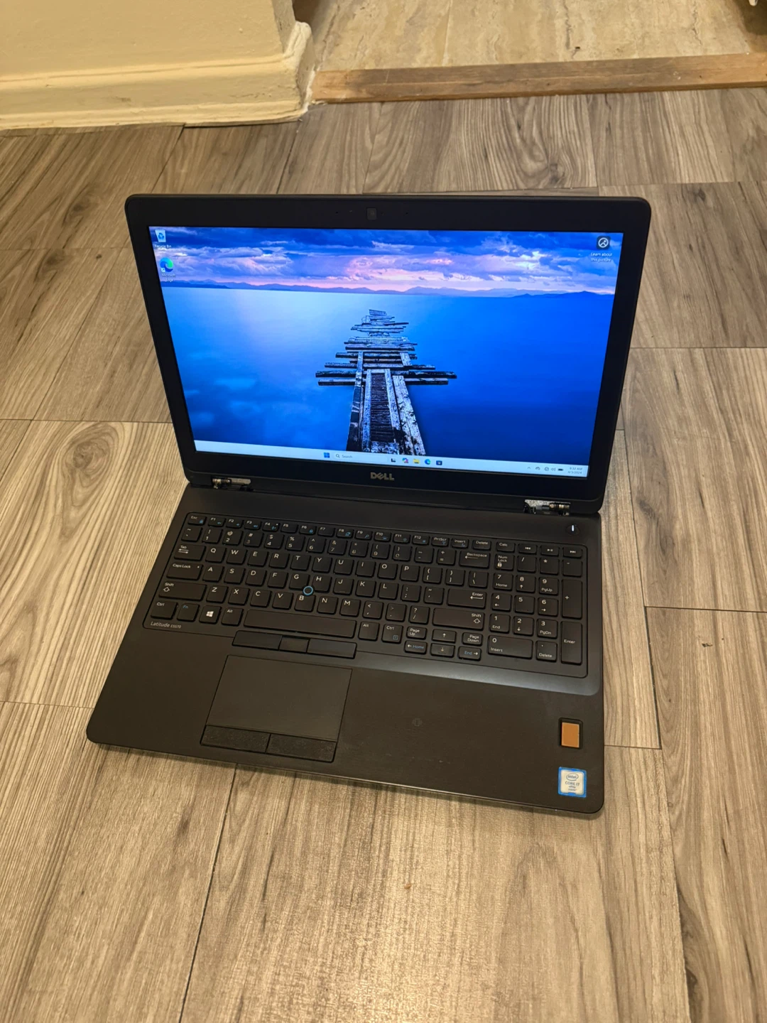Dell Latitude 7370 Laptop i7 6th Generation windows 11 pro