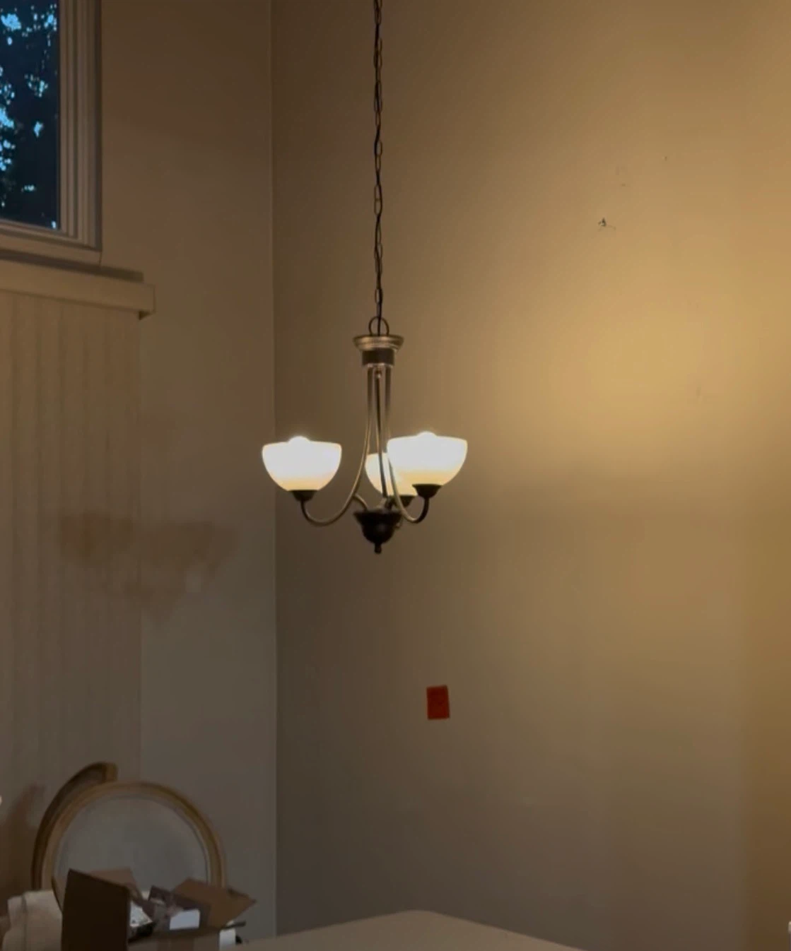 Assorted light fixtures - photo 5