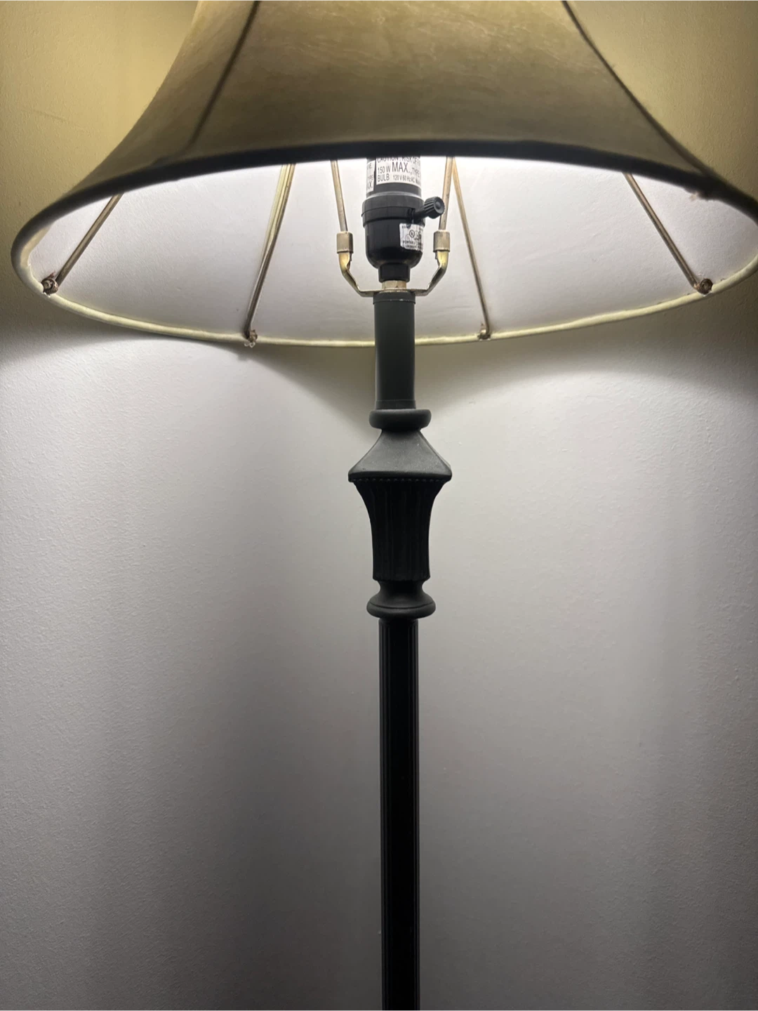 Floor Lamp with Beige Shade - photo 4