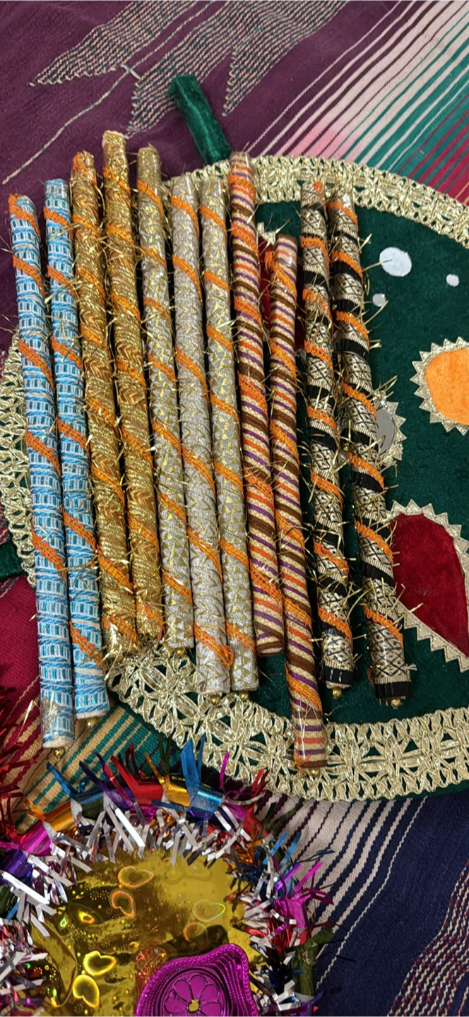 Mehendi, Mayoun, haldi , jago stuff for rent - photo 5