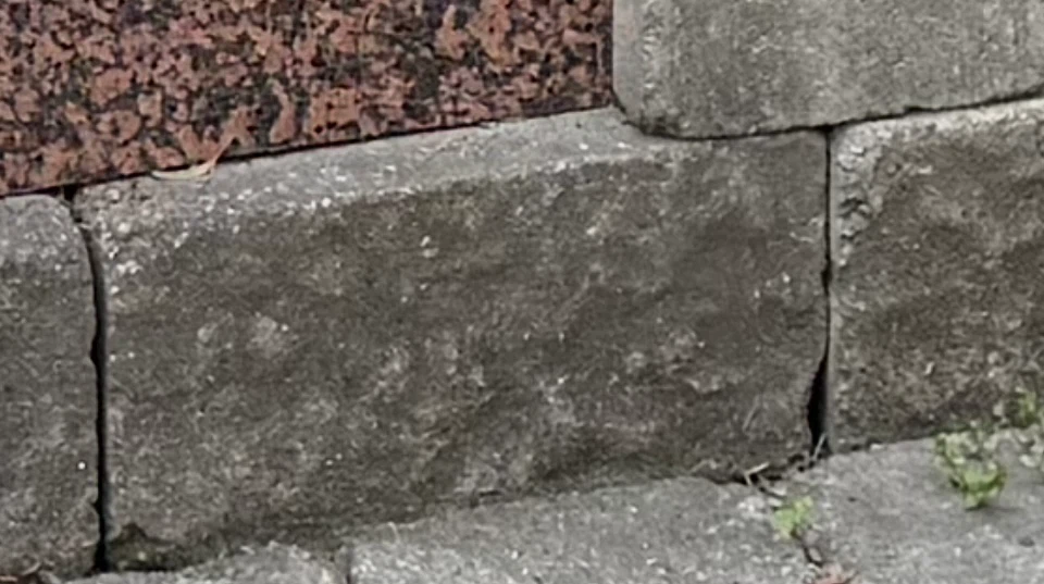 Concrete Retaining Wall Blocks - photo 3