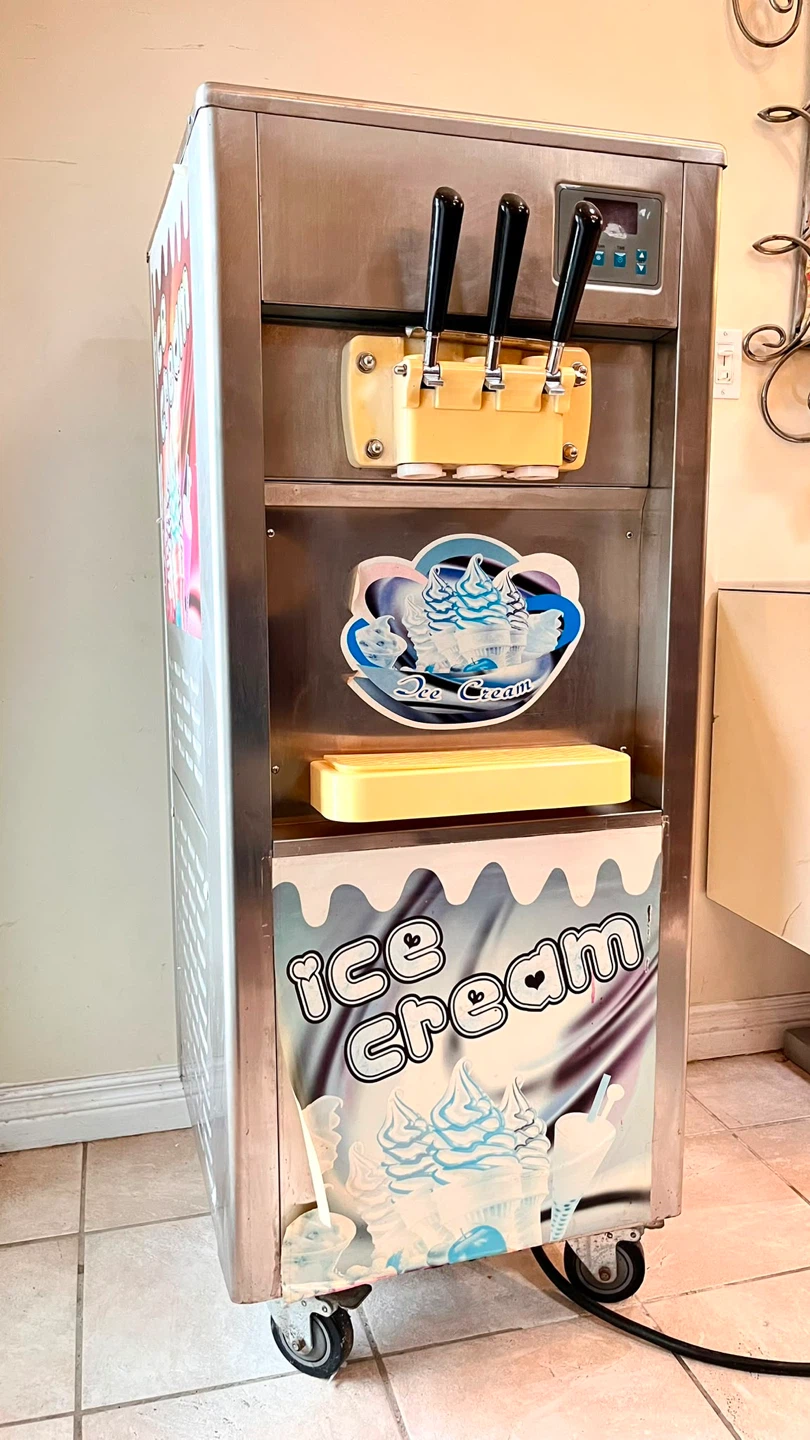 Commercial Soft  Ice Cream Machine$2000 FIRM
