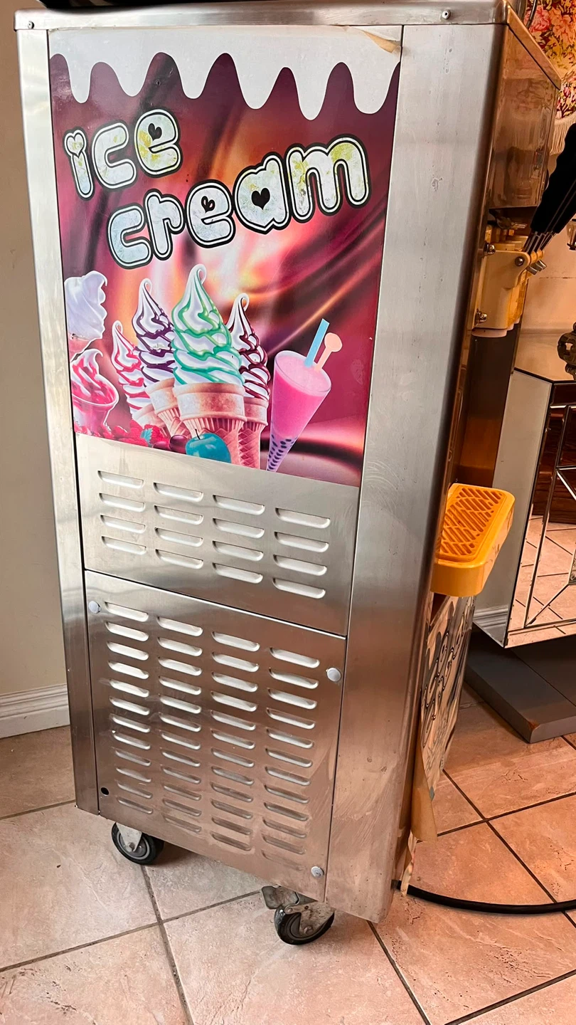 Commercial Soft  Ice Cream Machine$2000 FIRM - photo 5