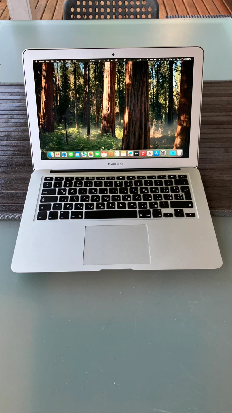 MacBook Air 13-inch (2017) - photo 3