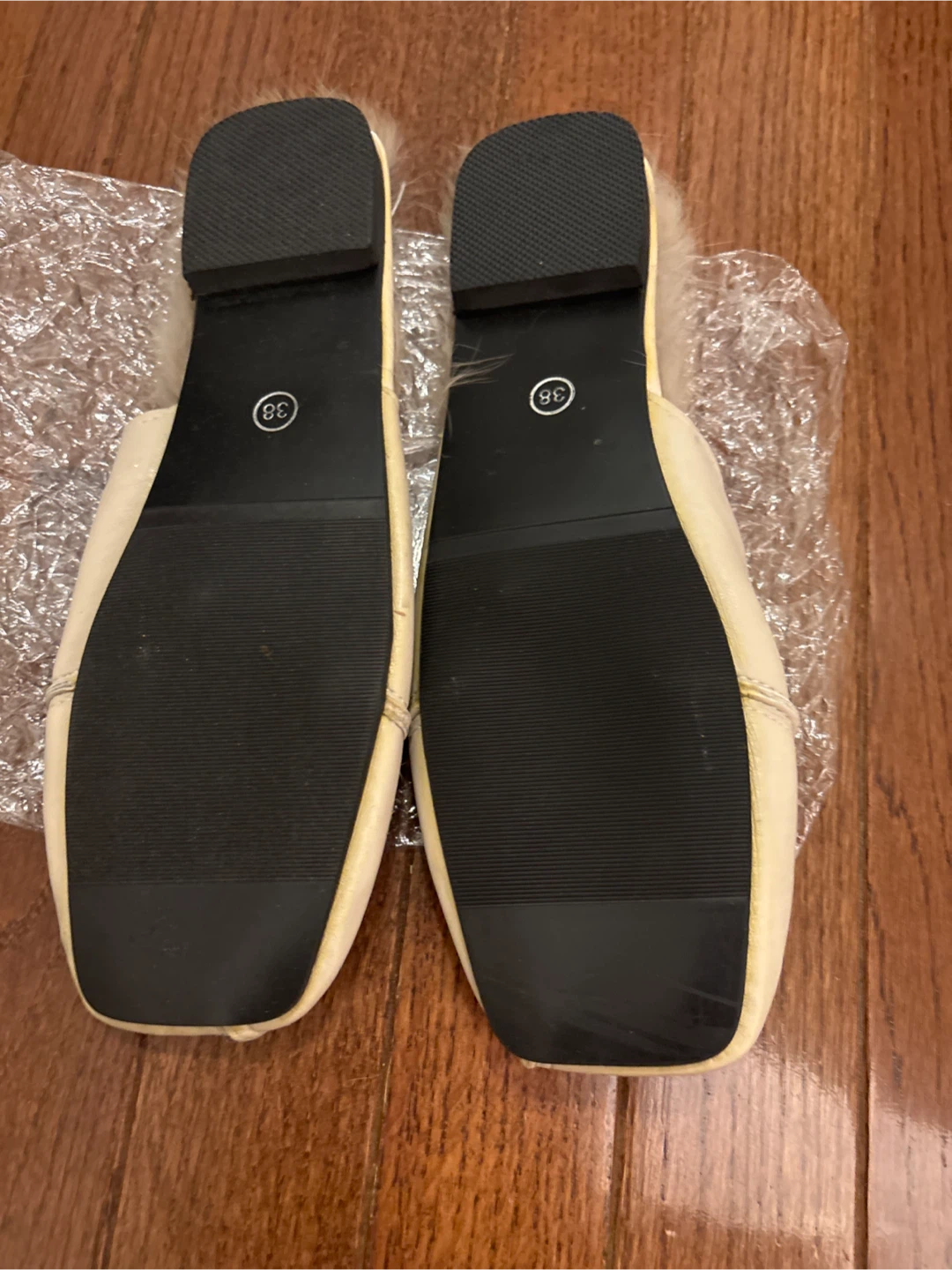 Women's Faux Fur Mules - Cream - photo 2
