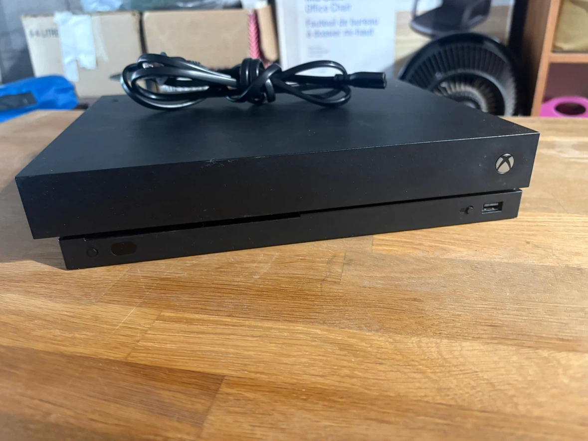 Xbox One X Console